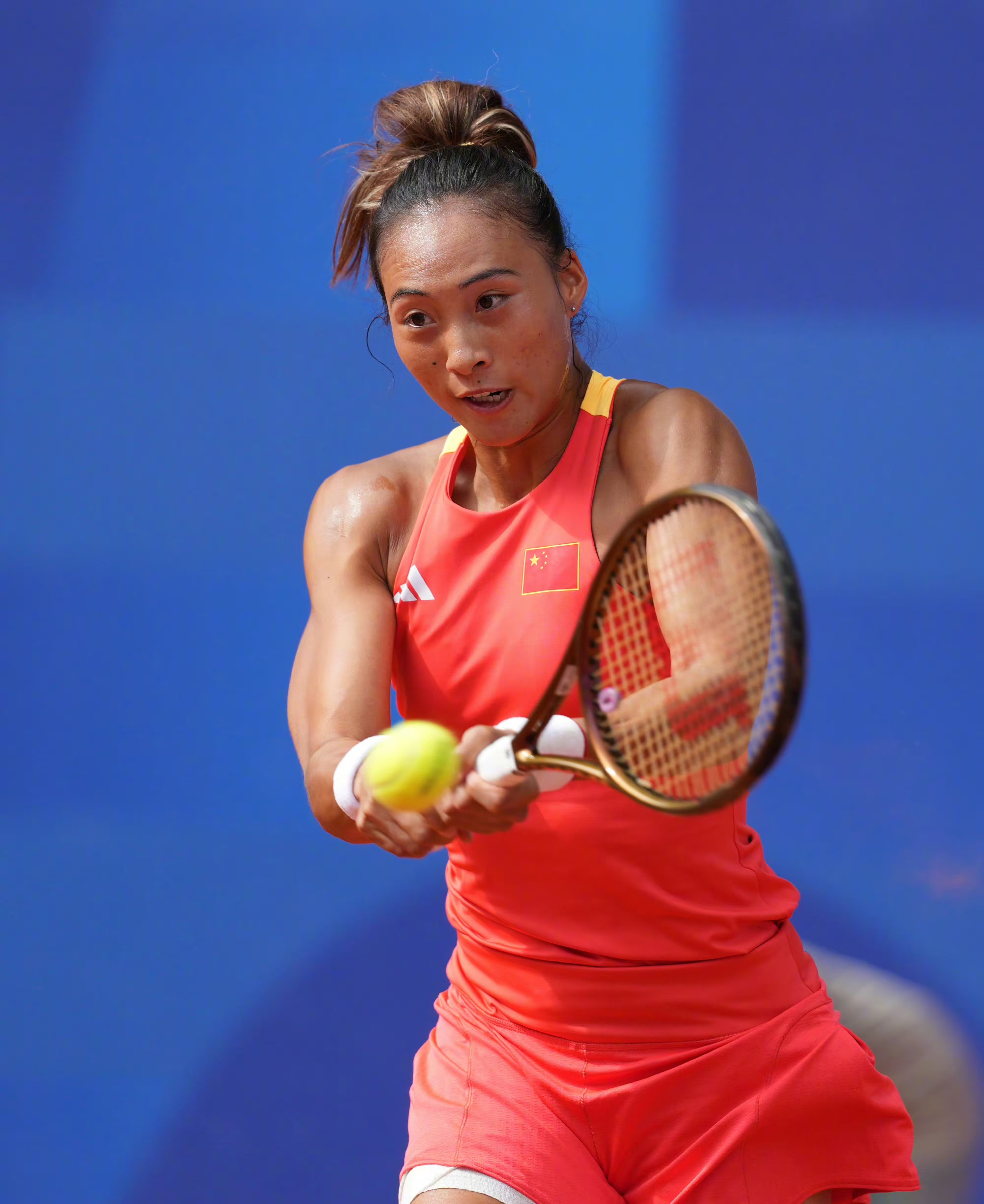 眼前一亮 眼前一亮